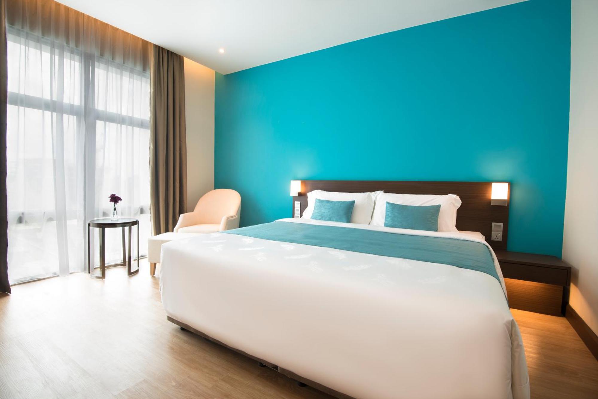 Astana Wing - Riverside Majestic Hotel Kuching Exterior photo