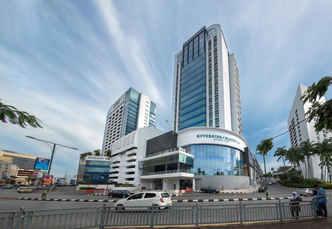 Astana Wing - Riverside Majestic Hotel Kuching Exterior photo